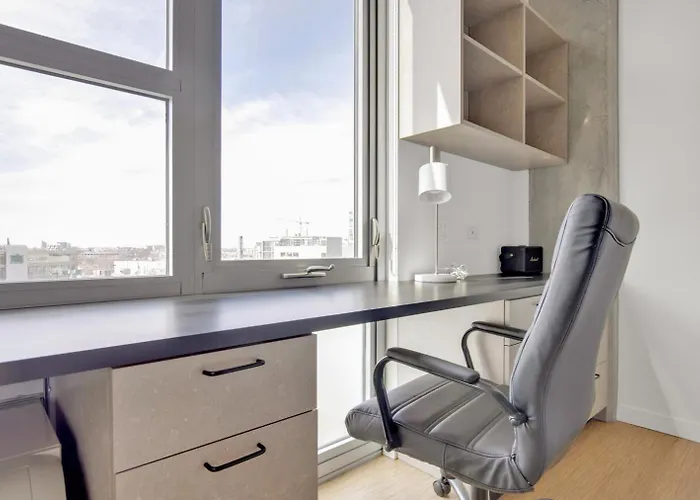 Lincoln Park W Wd Lounge Nr L Chi-608