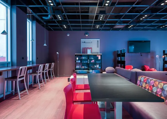 Lincoln Park W Wd Lounge Nr L Chi-608